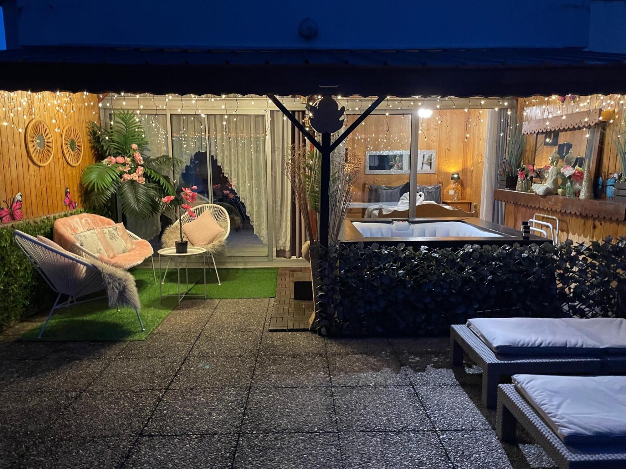 Rooftop 1 - Jacuzzi Prive Au Pied Du Monte-Blanco Sallanches Bagian luar foto